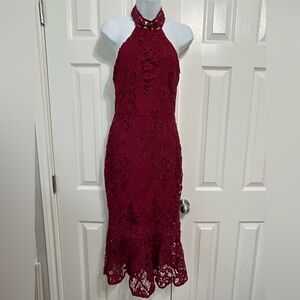 TWO SISTERS Red Elegant, High Neck Sleeveless Lace Dress ￼